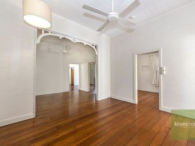 33 Estate Street, West End