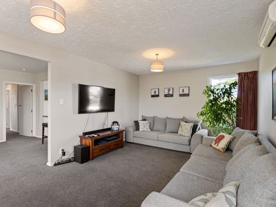 7 Montague Street, Islington