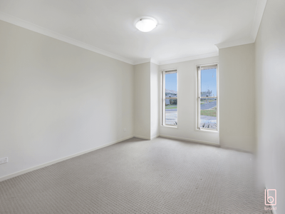 35 Fernhill Avenue, Hamlyn Terrace