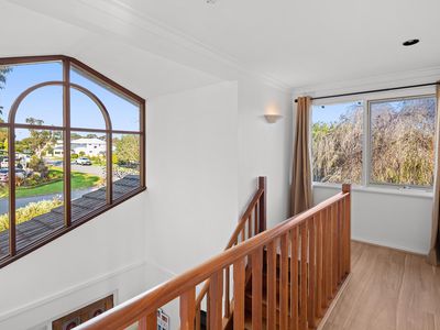 2 Desford Close, Shelley