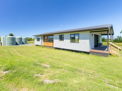 20 Journeys End, Tapora