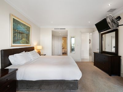 30 / 8 Terrigal Esplanade, Terrigal