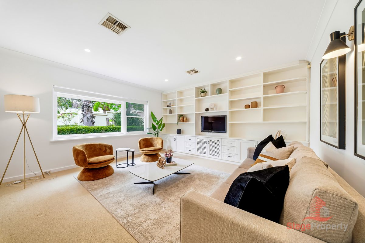 10 Cliff Road, Claremont