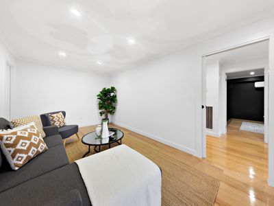 8 Pinnacle Way, Fraser Rise