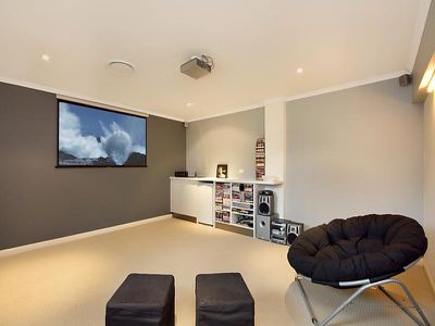 13 Lillian Court, Rochedale South
