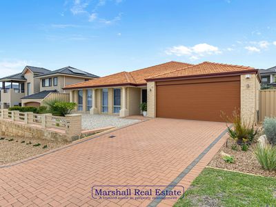 9 Perissa Road, Iluka