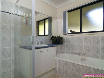 13 Flame Tree Drive, Tewantin
