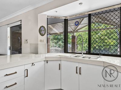 4 Twomey Place, Willetton