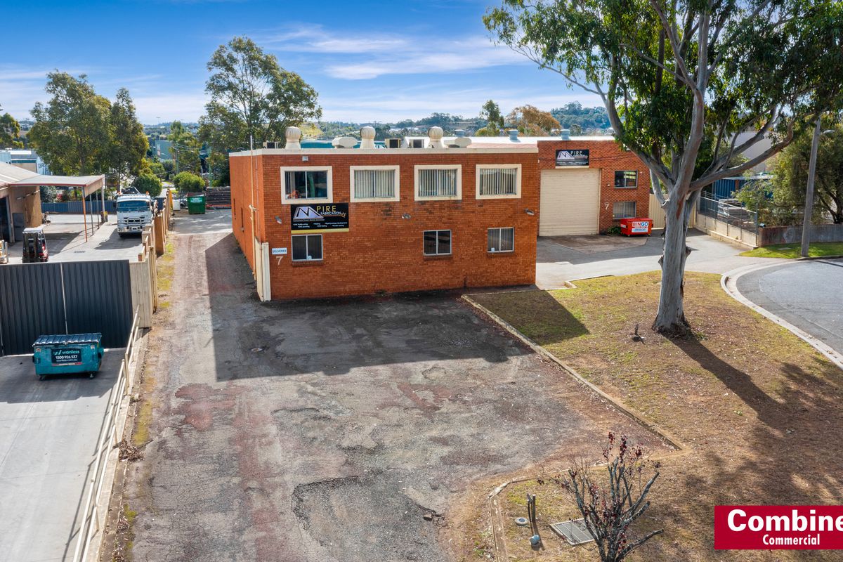 7 & 7A Bellingham Street, Narellan