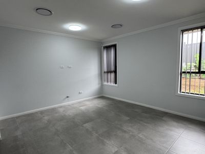 22 Oats Street, Austral