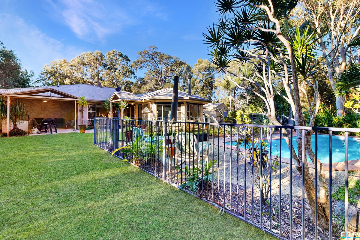 6 Bloodwood Place, Cooroibah