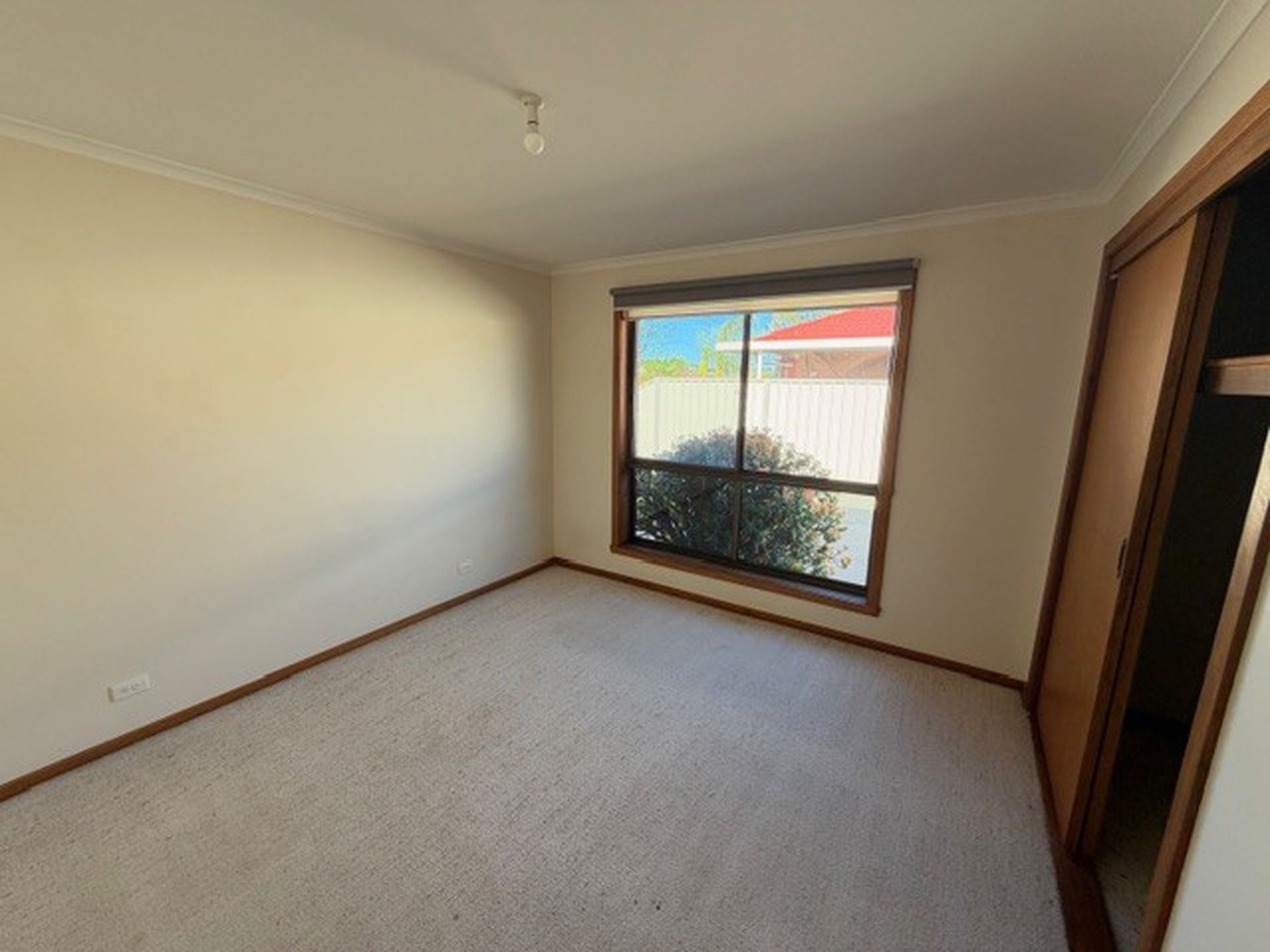 1 / 112 Tower Road, Werribee