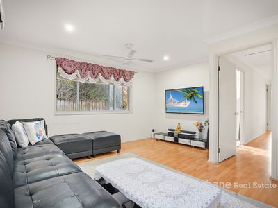 4 Medea Place, Dean Park