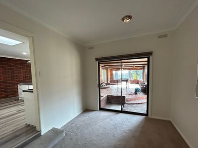 127 Princes Highway, Werribee