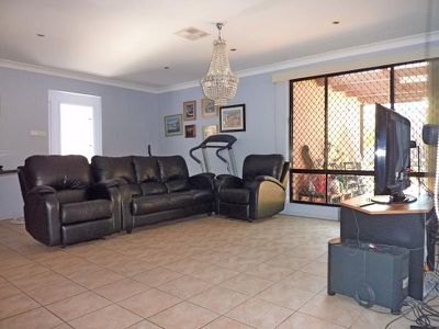 2 Narwee Ave, Narwee