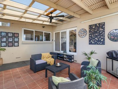 9 The Avenue, Seymour
