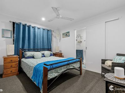 12 Lillee Court, Urangan