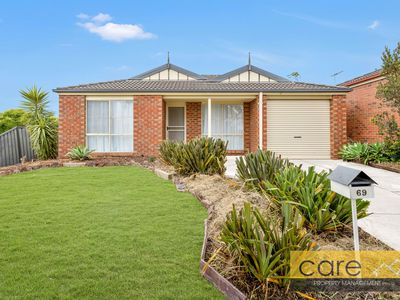 69 Dartmoor Drive, Cranbourne East