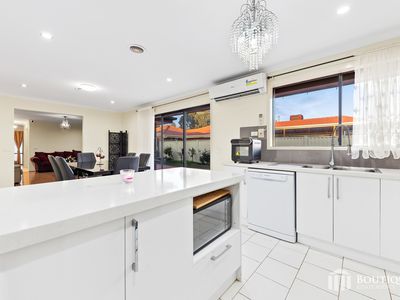 80 The Parkway, Hampton Park