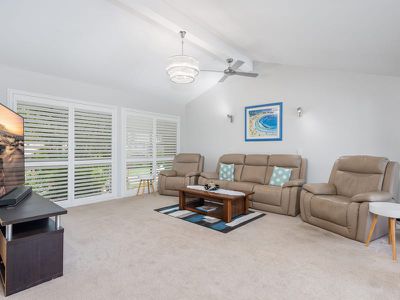 62 Brentwood Avenue, Mooloolaba