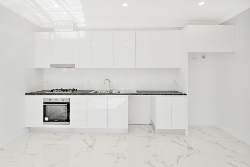 8 & 8A Guerin Street, Doonside