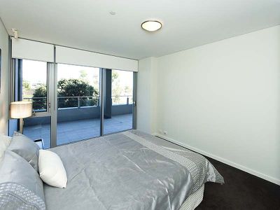 201 / 19 The Circus, Burswood