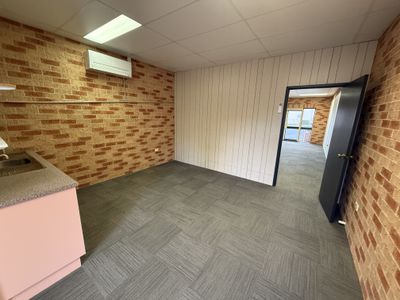 2 / 17 Browne Street, Parkes