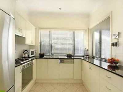 1 / 16 Matthew Street, Wollongong