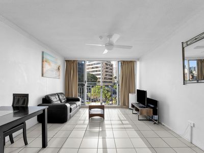 2c / 2 Riverview Parade, Surfers Paradise