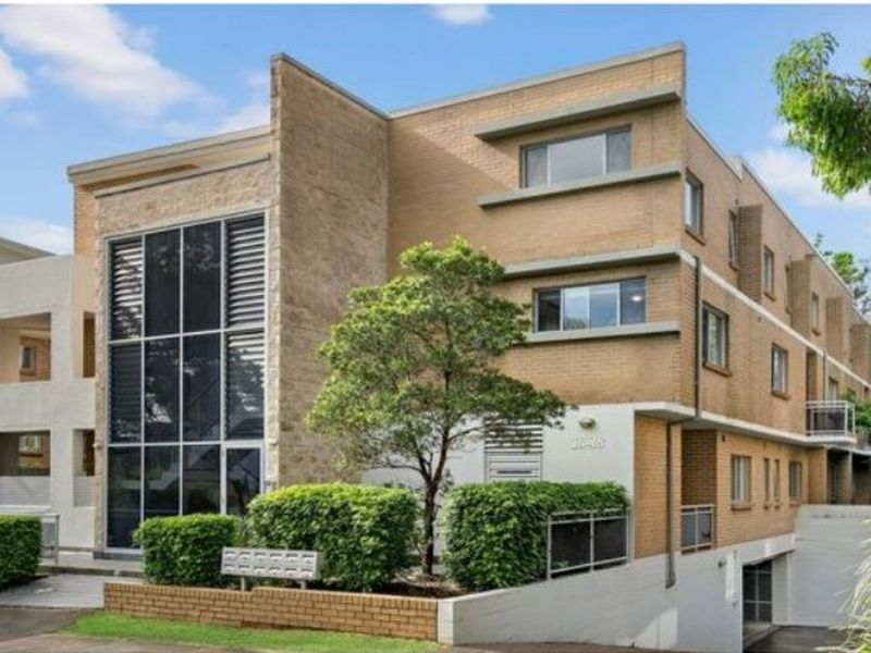 10 / 16-18 Rutland Street , Allawah