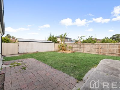 5 Lansor Street, Springvale South