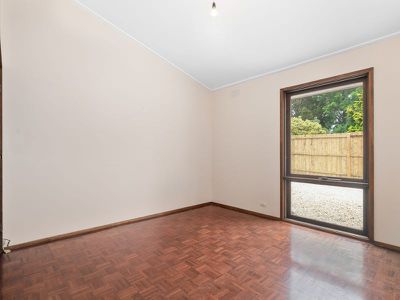 12 Tavistock Road, Frankston South