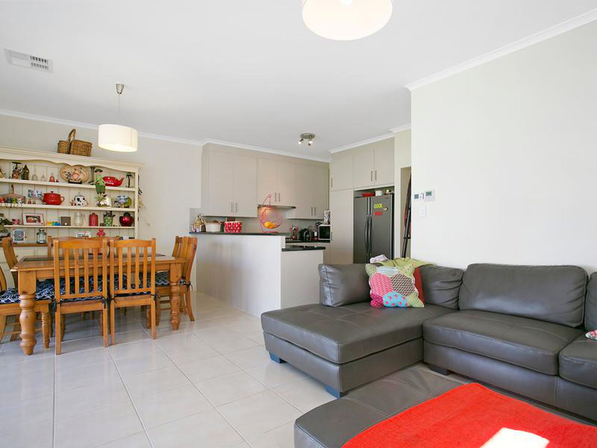 1B Norwich Street, West Richmond