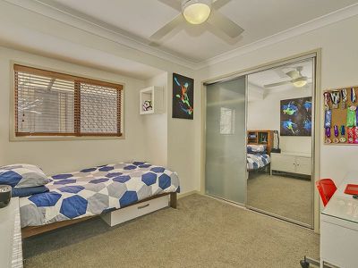 18 Stannard Street, Rochedale South