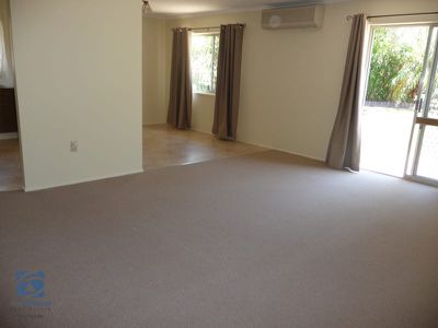 6 Lalor ct, Slacks Creek