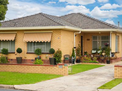 19 CUMMINGS STREET, Wodonga