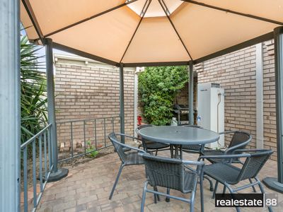 4 / 214 Carr Place, Leederville