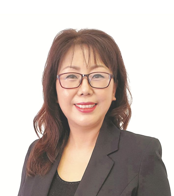 Sunee (Keen Yee) Yoo