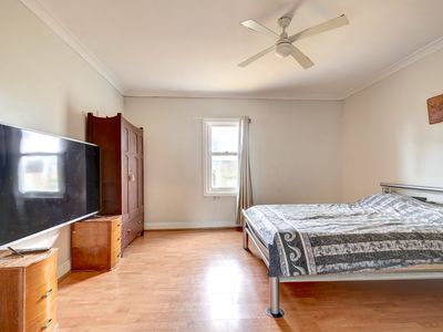 1439 Bowhill Road, Ettrick