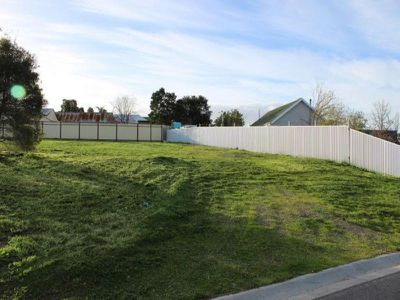 2 Belladonna Rise, Kangaroo Flat
