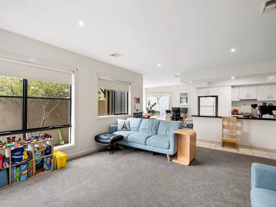 6 / 98-100 McKillop Street, Geelong