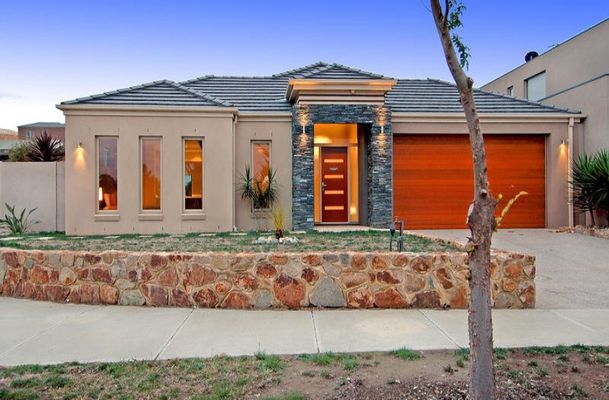 14 Trinity Blvd, Attwood