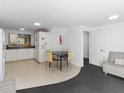 1-5 / 50 Park Street, North Dunedin