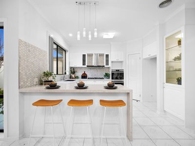 39 Kippenross Drive, Narre Warren South