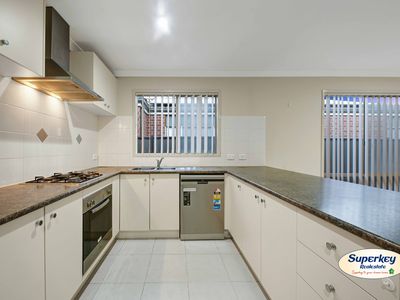 25 Cobram Street, Tarneit