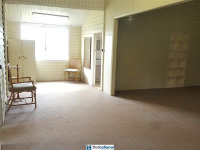 16 Peake Street, Atherton