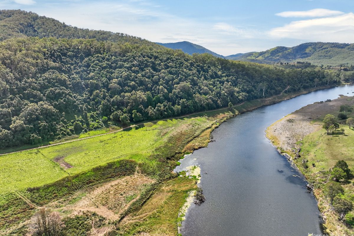 237 Norwood Lane, Mount George