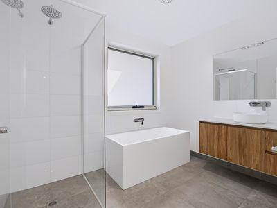 49 Pembroke Street, George Town