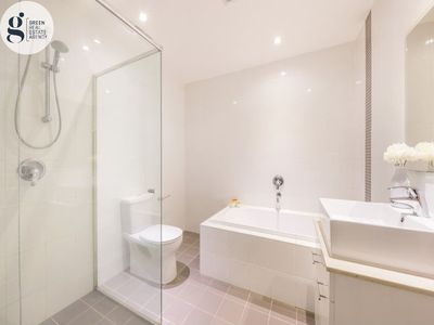 3303 / 90 Belmore Street, Meadowbank