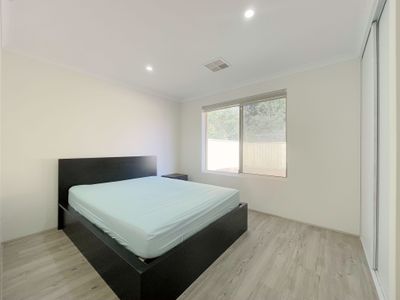 8a Yale Road, Thornlie